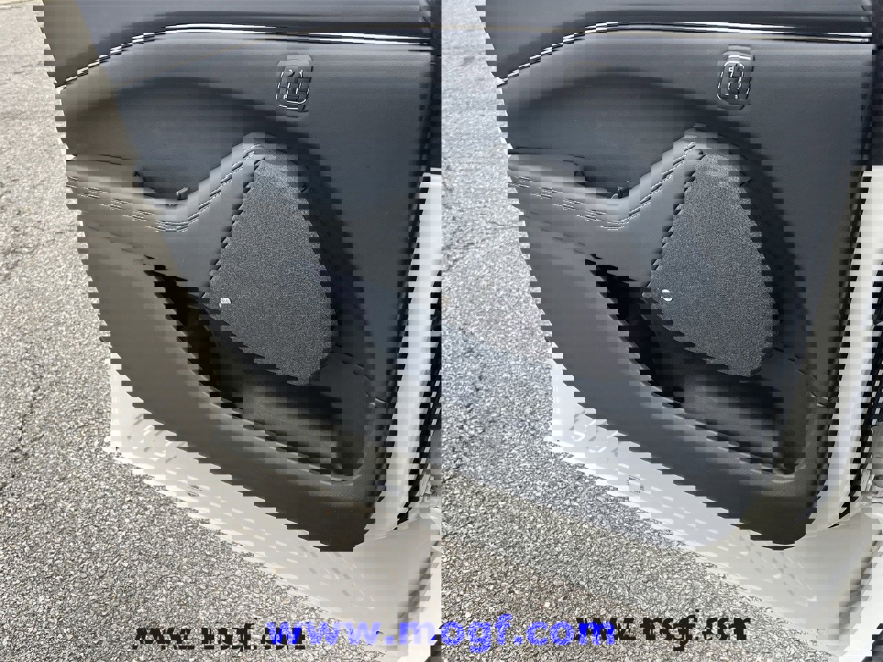 Certified 2023 Ford Mustang Mach-E Premium w/ Mustang Nite Pony Package image 18