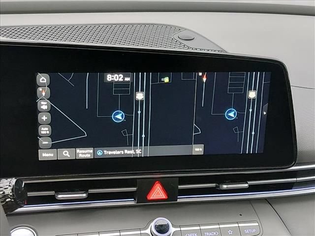 Used 2025 Hyundai Elantra SEL FWD image 19