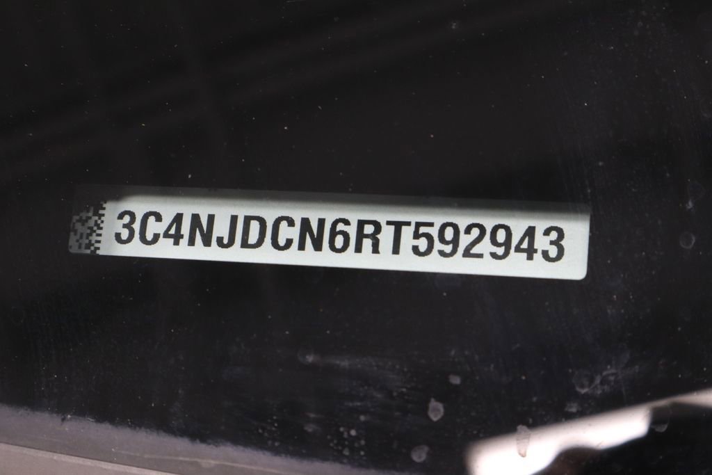 Used 2024 Jeep Compass Limited image 34