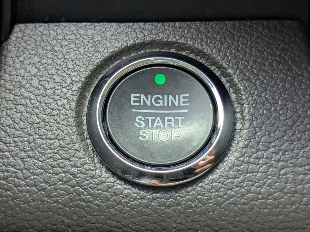 Certified 2021 Ford Expedition Max Limited image 32