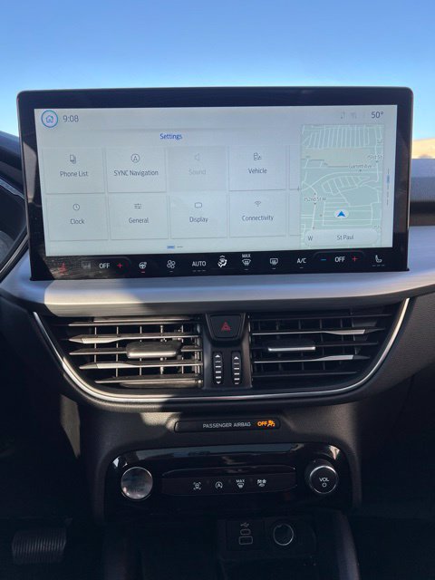 Certified 2025 Ford Escape Platinum AWD/4WD image 7