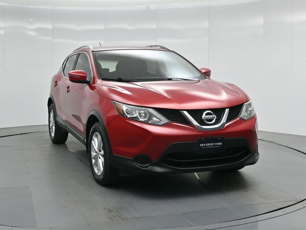 Used 2018 Nissan Rogue Sport SV image 8