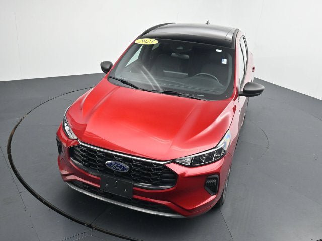 Certified 2023 Ford Escape ST-Line w/ Tech Pack #1 AWD/4WD image 27