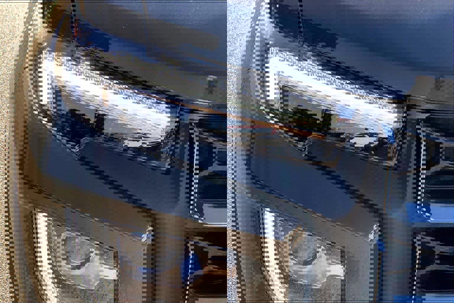 Used 2024 GMC Canyon AT4 image 27