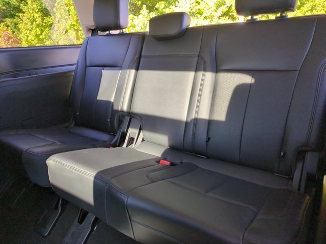 Certified 2024 Ford Expedition XLT RWD image 32