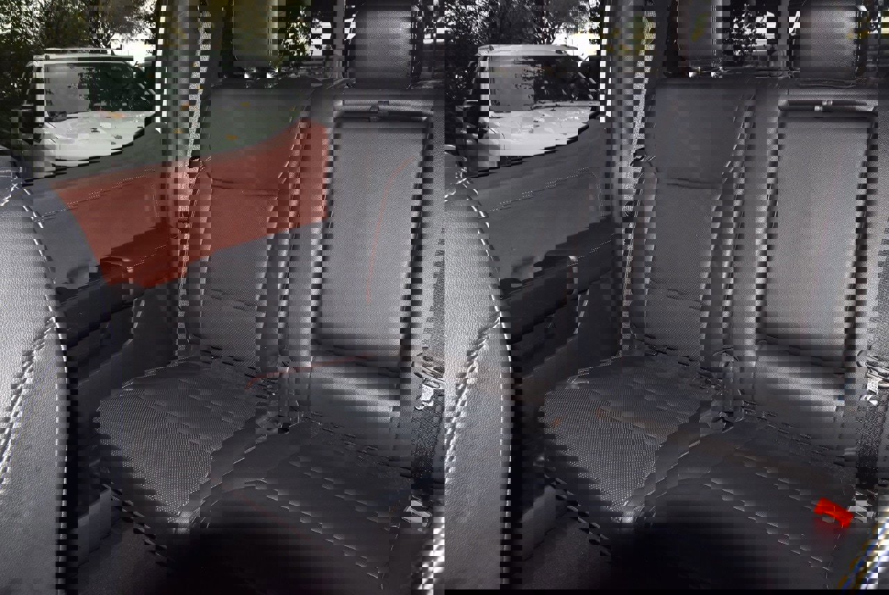 Certified 2023 Ford F150 Lariat w/ Equipment Group 502A High image 21