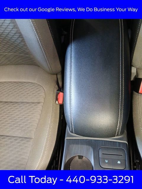 Certified 2022 Ford Escape SE w/ Cold Weather Package image 36