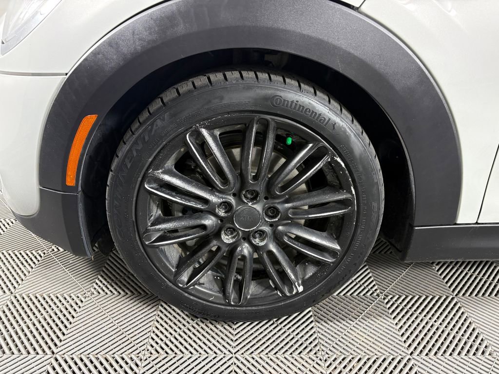 Used 2017 MINI Cooper S FWD image 11
