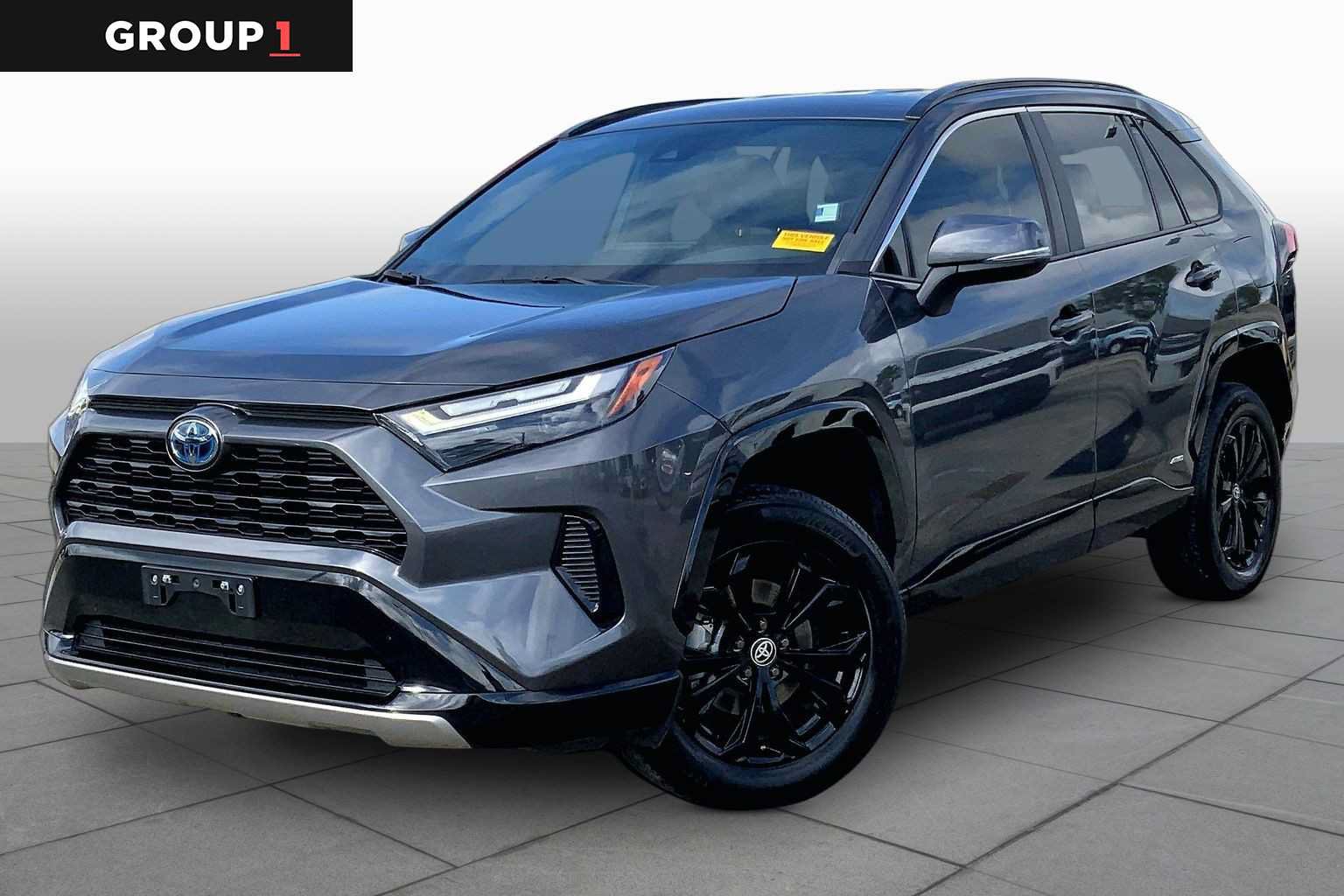 Used 2023 Toyota RAV4 SE