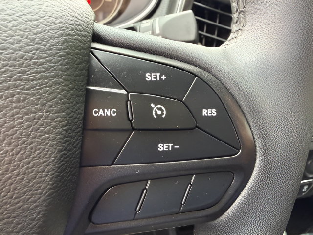Used 2022 Jeep Cherokee Trailhawk w/ Sun, Sound & Nav Group AWD/4WD image 22