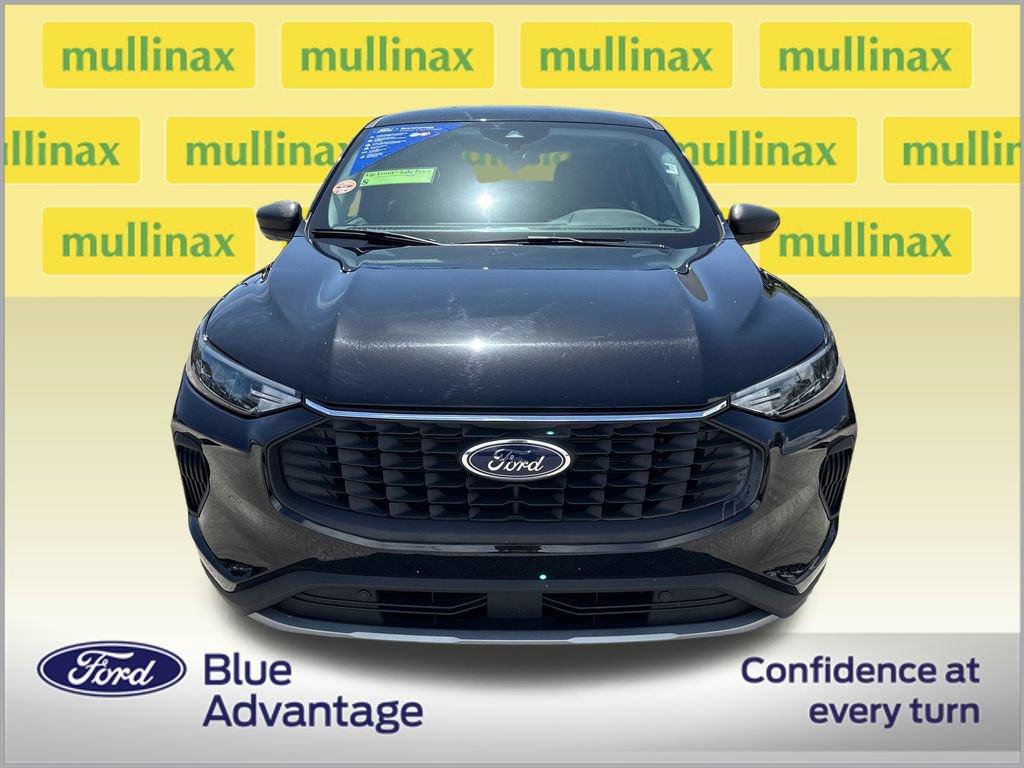 Certified 2025 Ford Escape Active FWD image 11