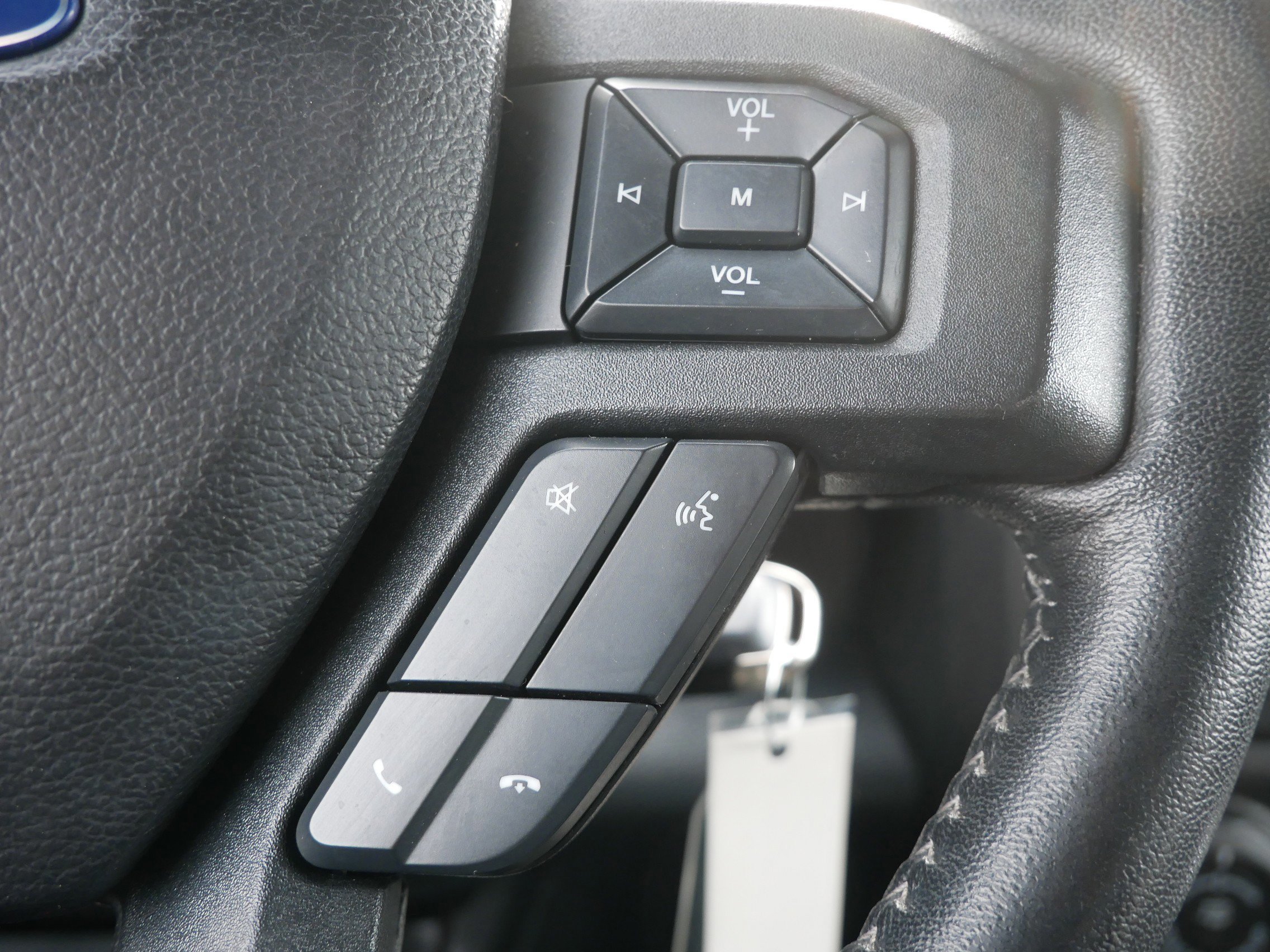 Certified 2019 Ford F150 XLT w/ Equipment Group 302A Luxury image 18