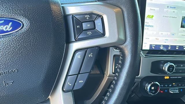 Certified 2022 Ford F250 Lariat w/ Lariat Ultimate Package image 25