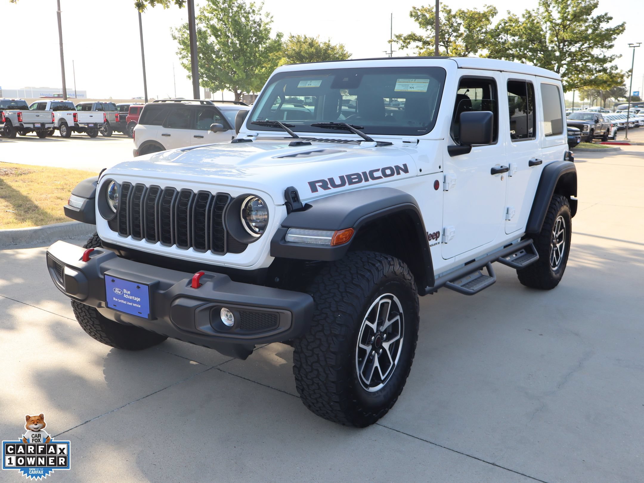 Used 2024 Jeep Wrangler Unlimited Rubicon w/ Convenience Group AWD/4WD image 9