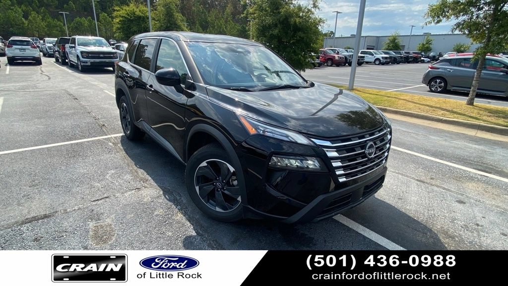 Used 2024 Nissan Rogue SV