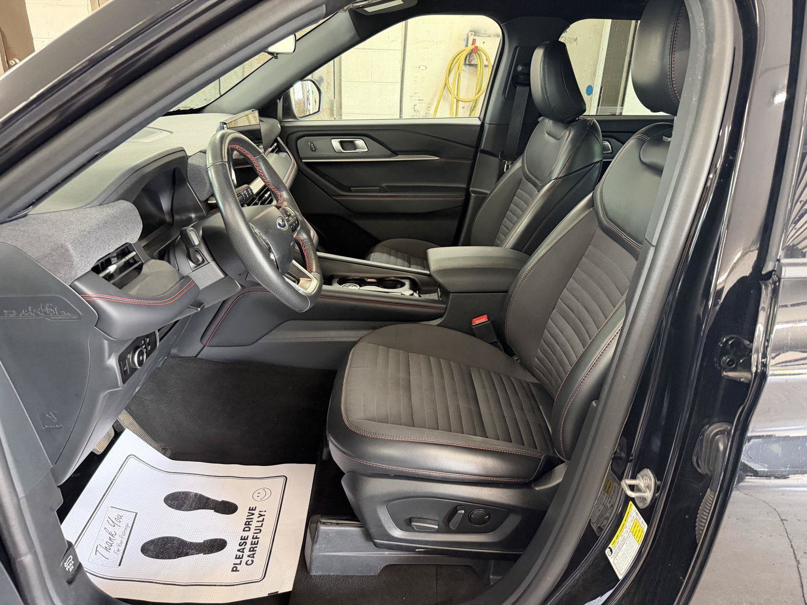 Certified 2026 Ford Explorer ST-Line AWD/4WD image 13
