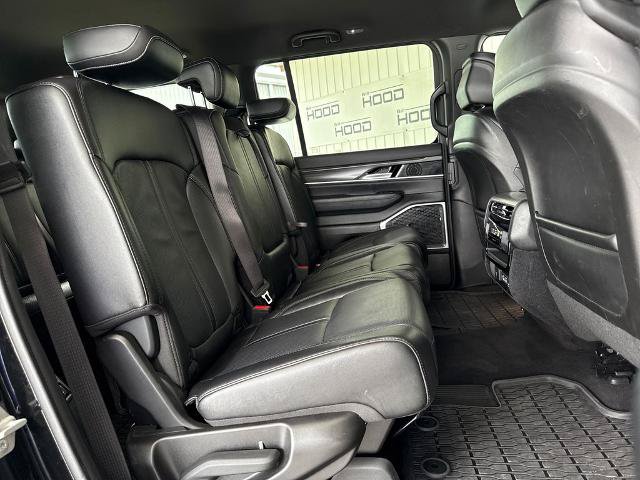 Used 2024 Jeep Wagoneer Series II w/ Flexible Seating Group RWD image 10