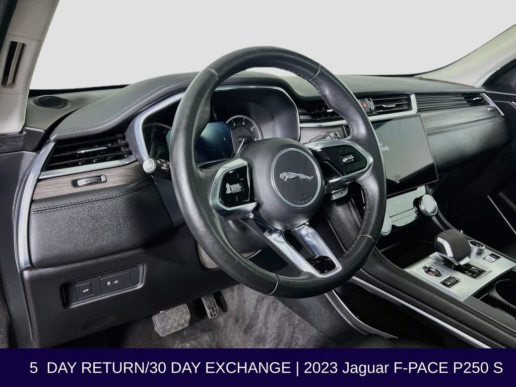 Used 2023 Jaguar F-PACE S AWD/4WD image 10
