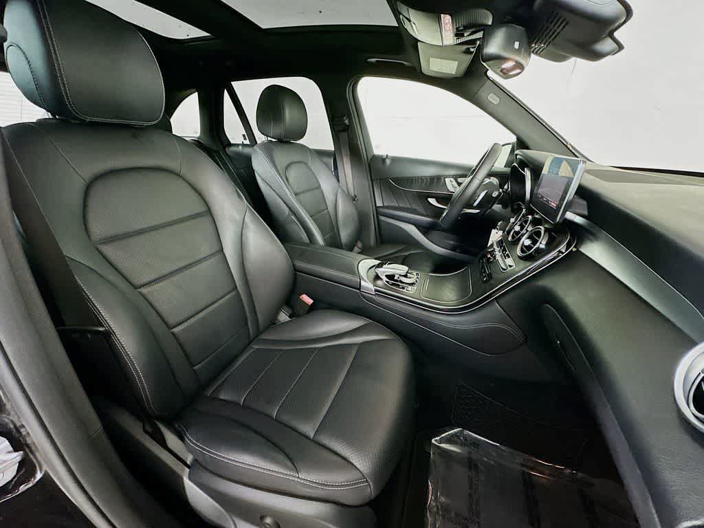 Used 2018 Mercedes-Benz GLC 300 image 15