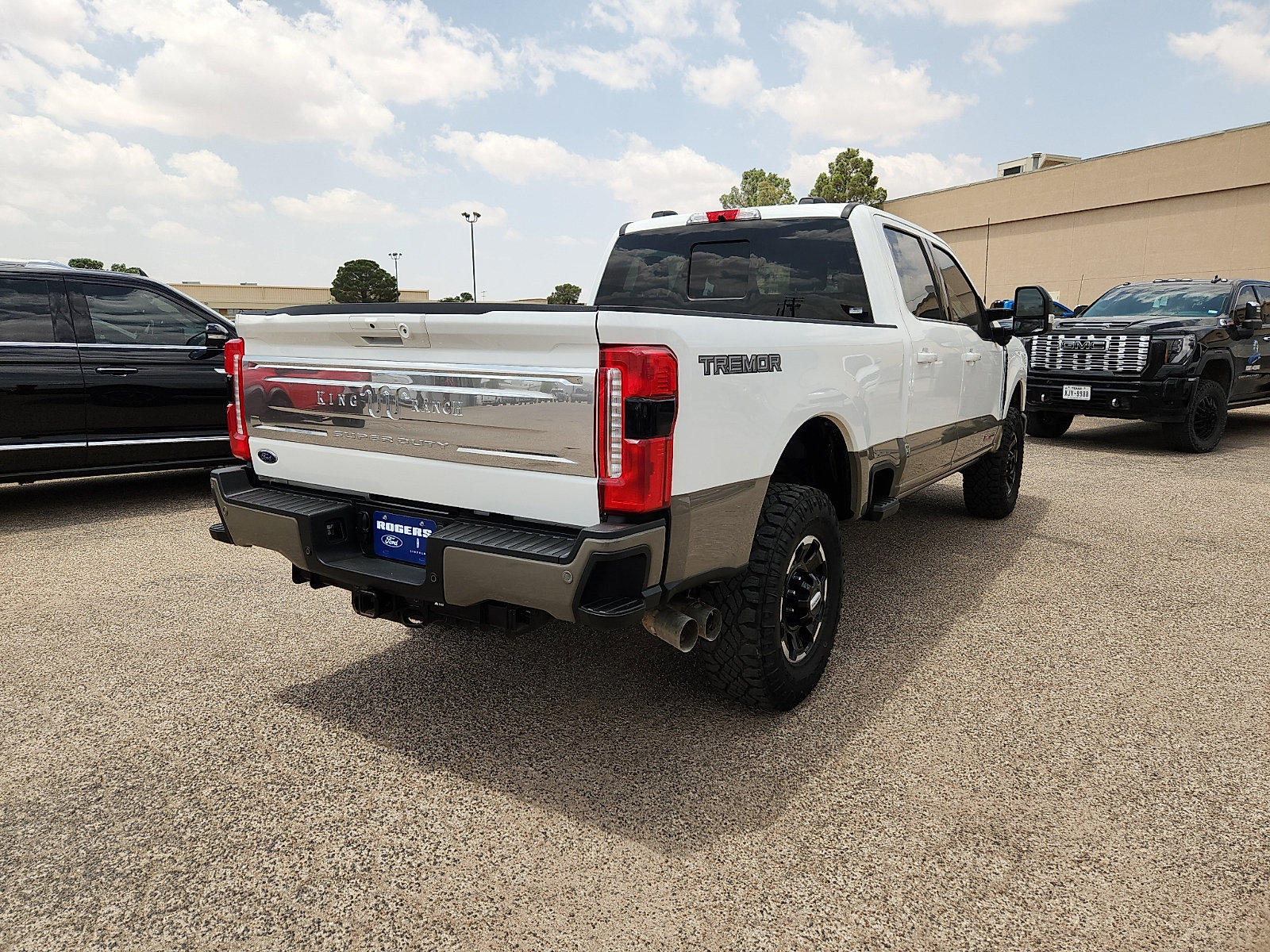 Certified 2026 Ford F250 King Ranch w/ Tremor Off-Road Package AWD/4WD image 7