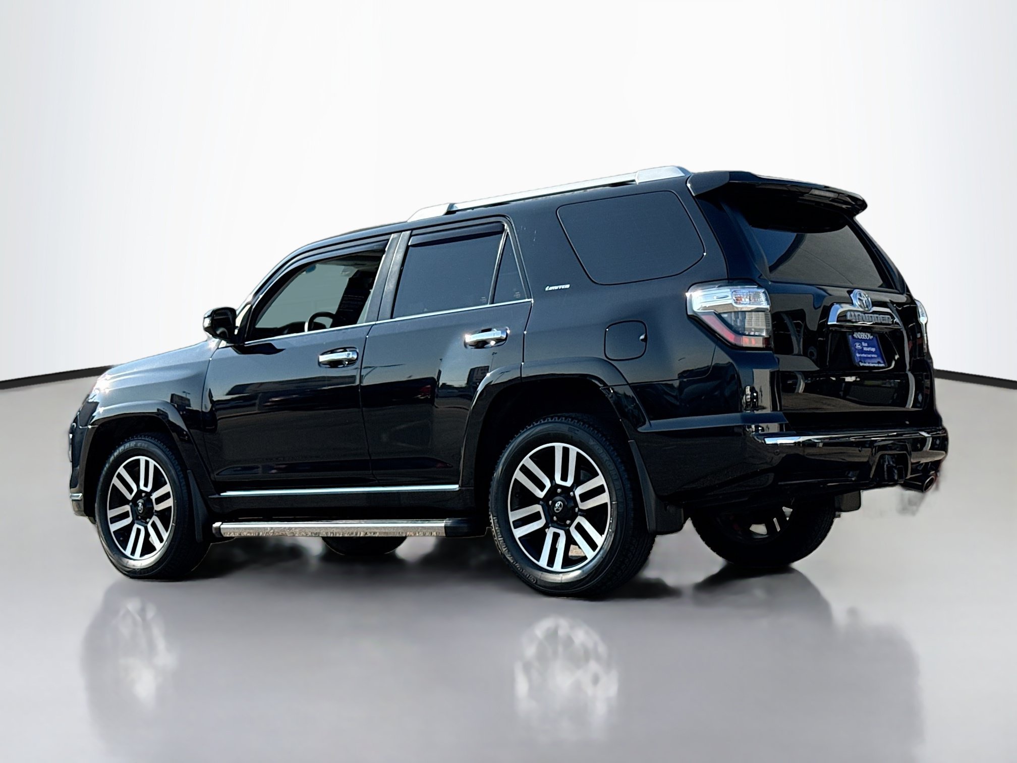Used 2022 Toyota 4Runner Limited AWD/4WD image 14