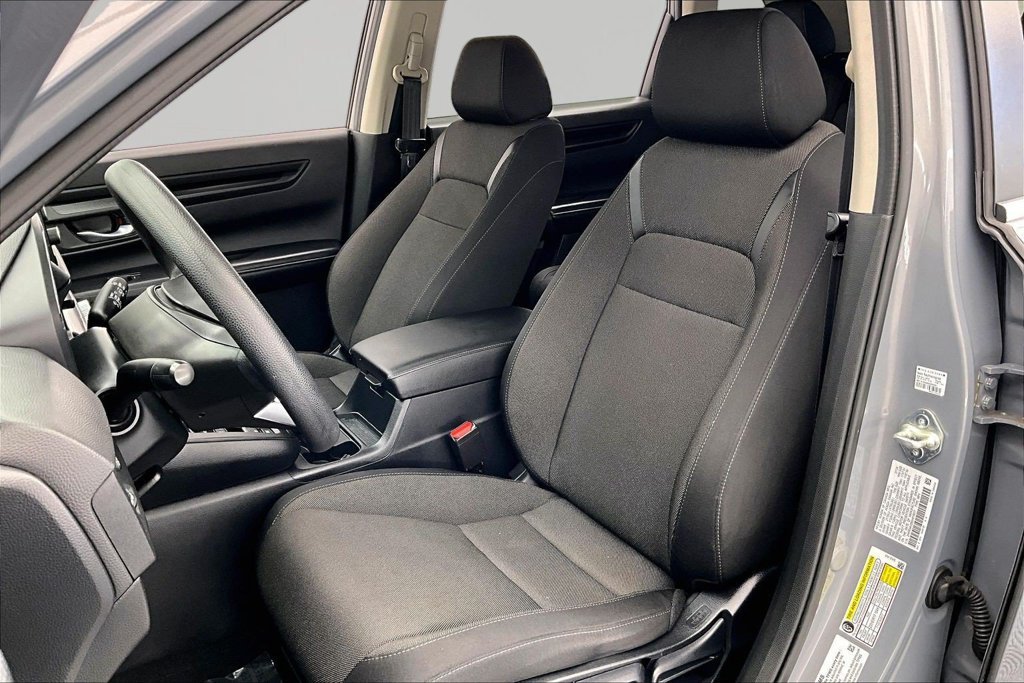 Used 2025 Honda CR-V LX image 25