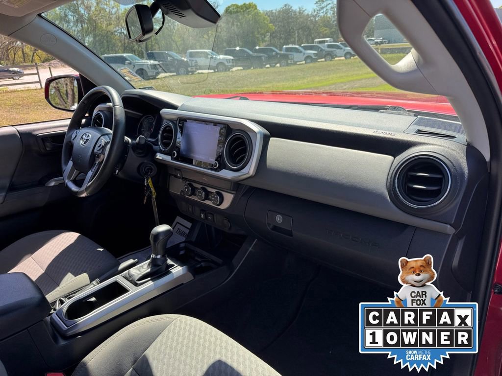 Used 2020 Toyota Tacoma SR5 RWD image 17