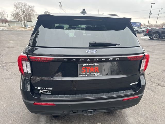 Certified 2025 Ford Explorer Active image 3