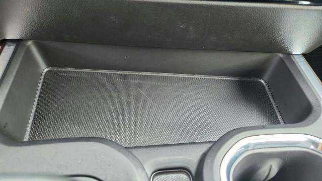 Used 2025 Chevrolet Silverado 1500 High Country w/ Technology Package image 17