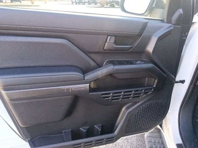 Used 2025 Toyota 4Runner TRD Off-Road AWD/4WD image 11
