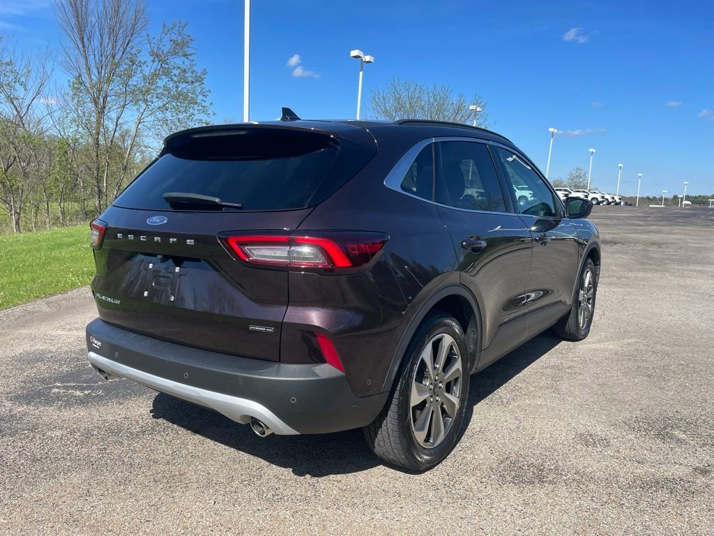Certified 2023 Ford Escape Platinum w/ Premium Technology Package AWD/4WD image 3