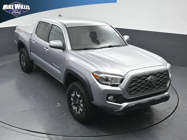 Used 2020 Toyota Tacoma TRD Off-Road w/ Technology Package AWD/4WD image 9