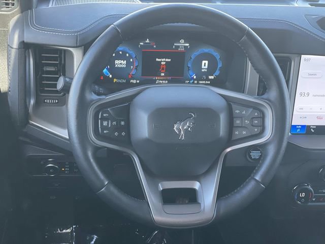 Certified 2025 Ford Bronco Outer Banks image 8