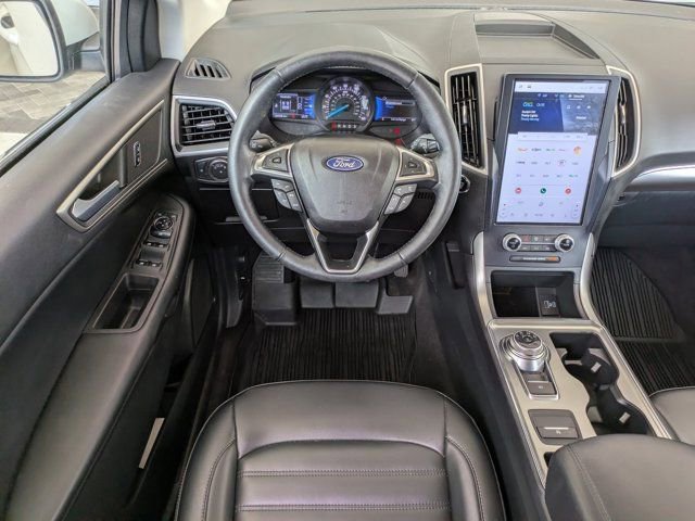 Certified 2022 Ford Edge SEL w/ Convenience Package AWD/4WD image 13