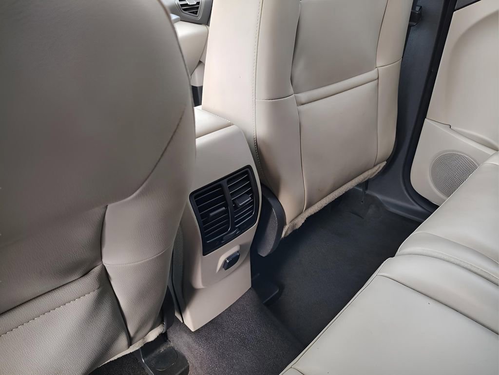 Certified 2019 Ford Escape SEL image 27