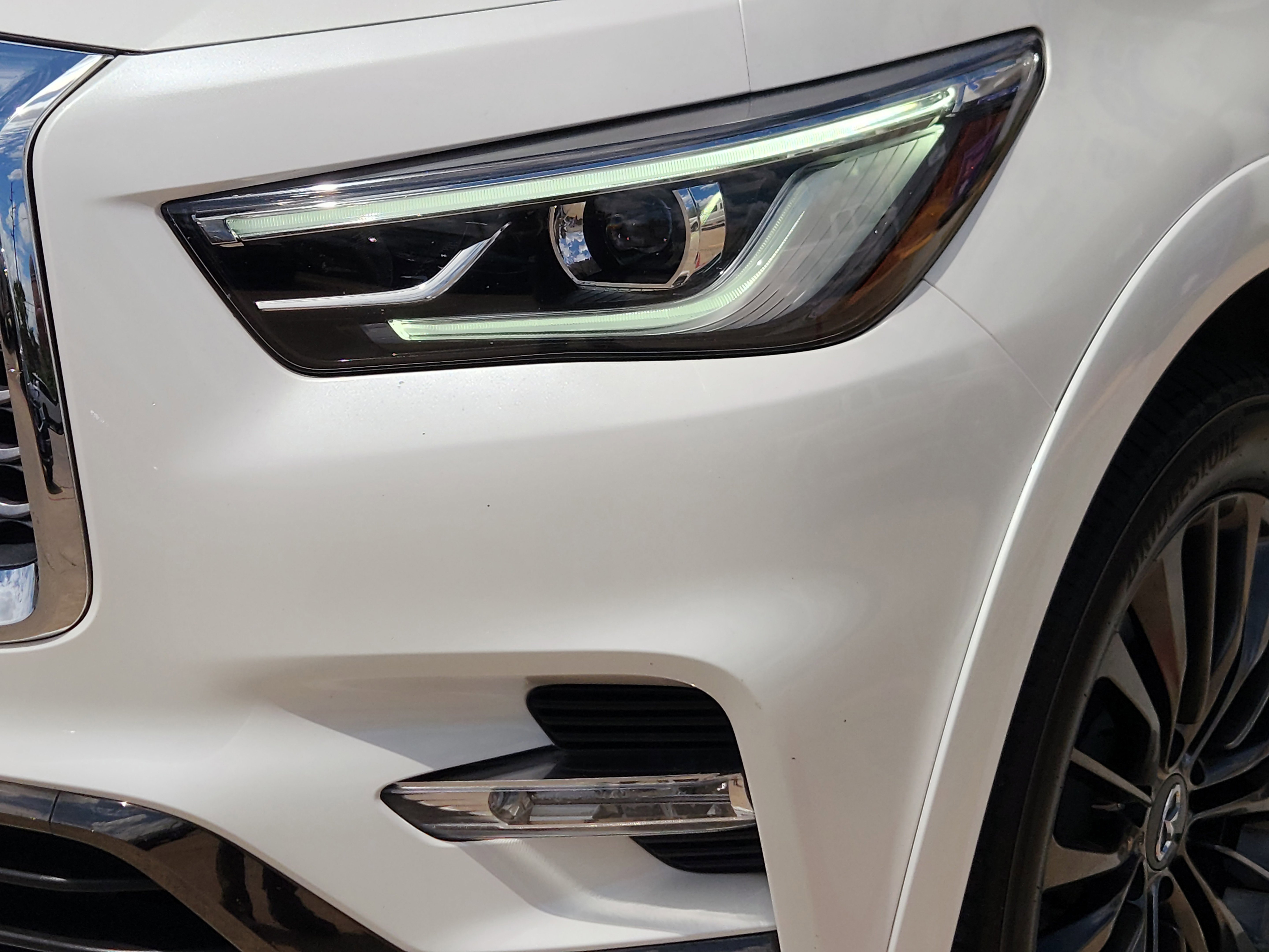 Used 2021 INFINITI QX80 Premium Select w/ Cargo Package image 6