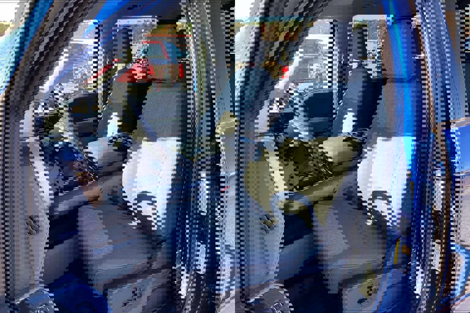 Certified 2022 Ford F150 XLT w/ Equipment Group 302A High image 7