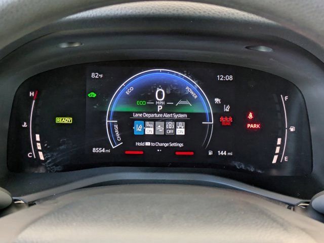 Used 2025 Toyota Camry LE image 24