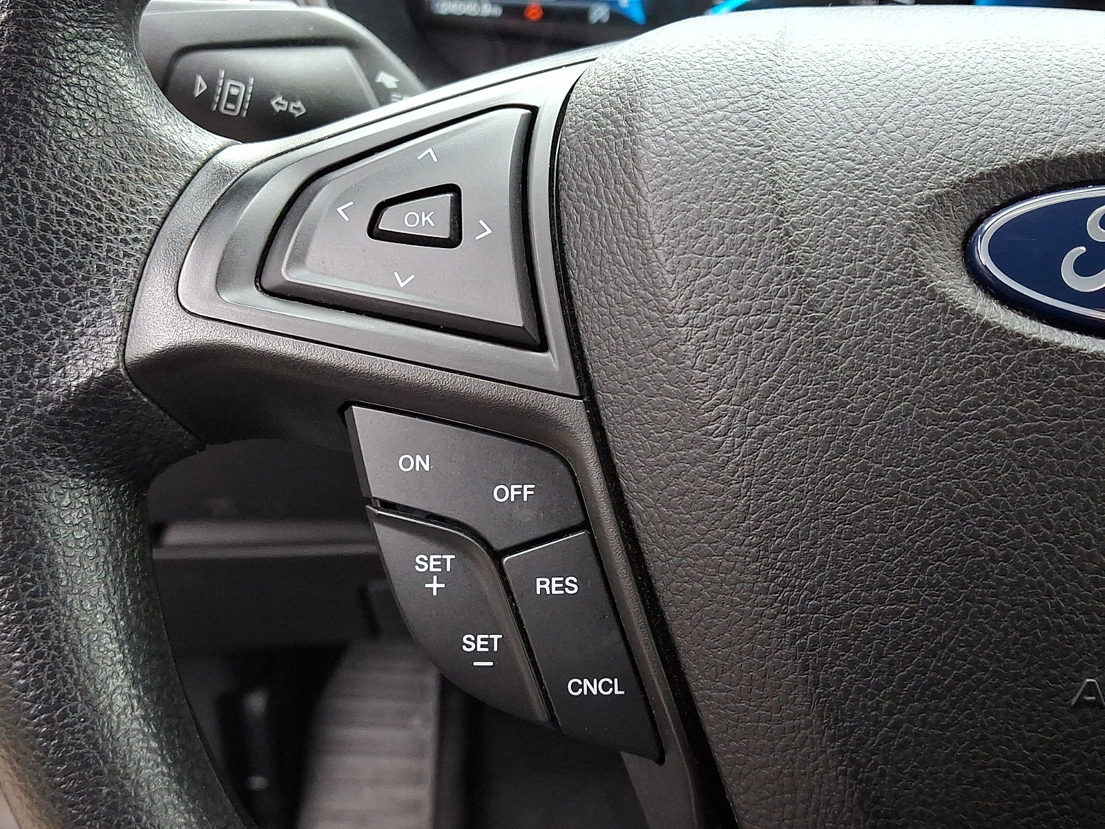 Certified 2022 Ford Edge SE image 24