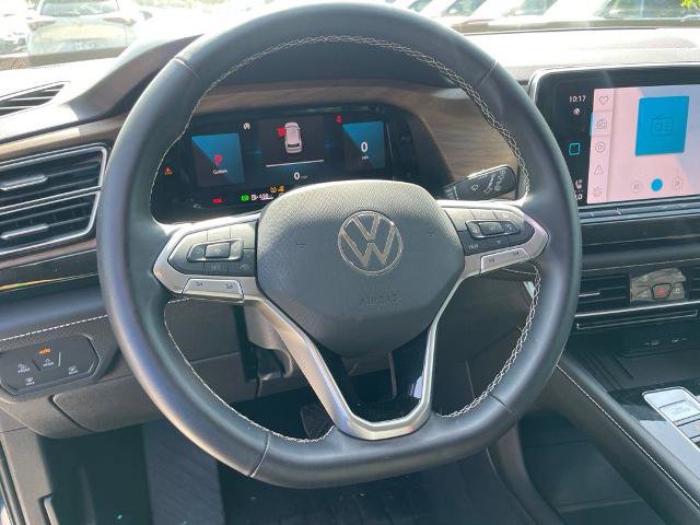 Used 2026 Volkswagen Atlas SE FWD image 12