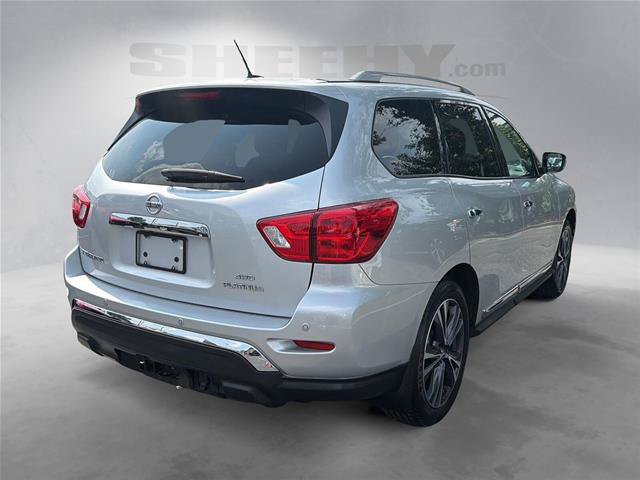 Used 2018 Nissan Pathfinder Platinum AWD/4WD image 11