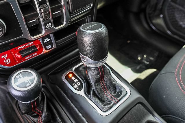 Used 2022 Jeep Gladiator Rubicon AWD/4WD image 27