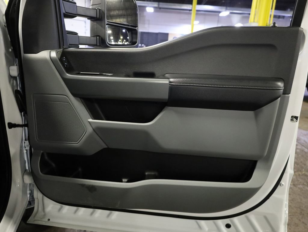 Certified 2024 Ford F350 XLT w/ FX4 Off-Road Package image 26