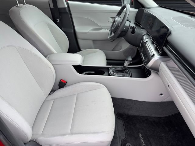 Used 2024 Hyundai Kona SEL AWD/4WD image 15