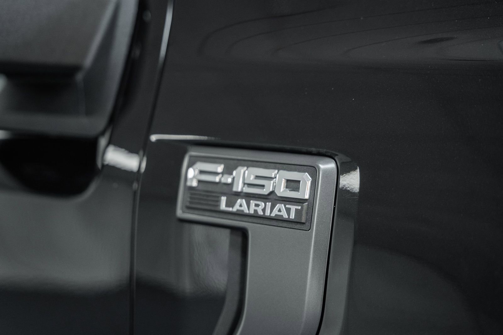 Certified 2021 Ford F150 Lariat w/ Equipment Group 502A High image 13