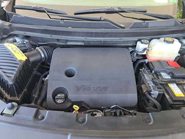 Used 2022 Chevrolet Traverse LT FWD image 26