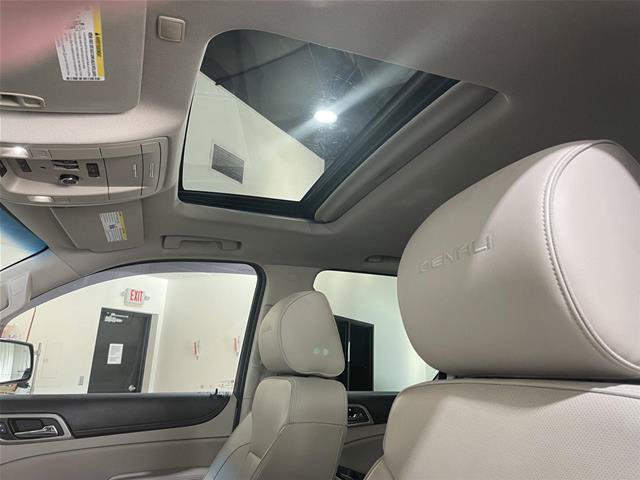 Used 2018 GMC Yukon Denali AWD/4WD image 31