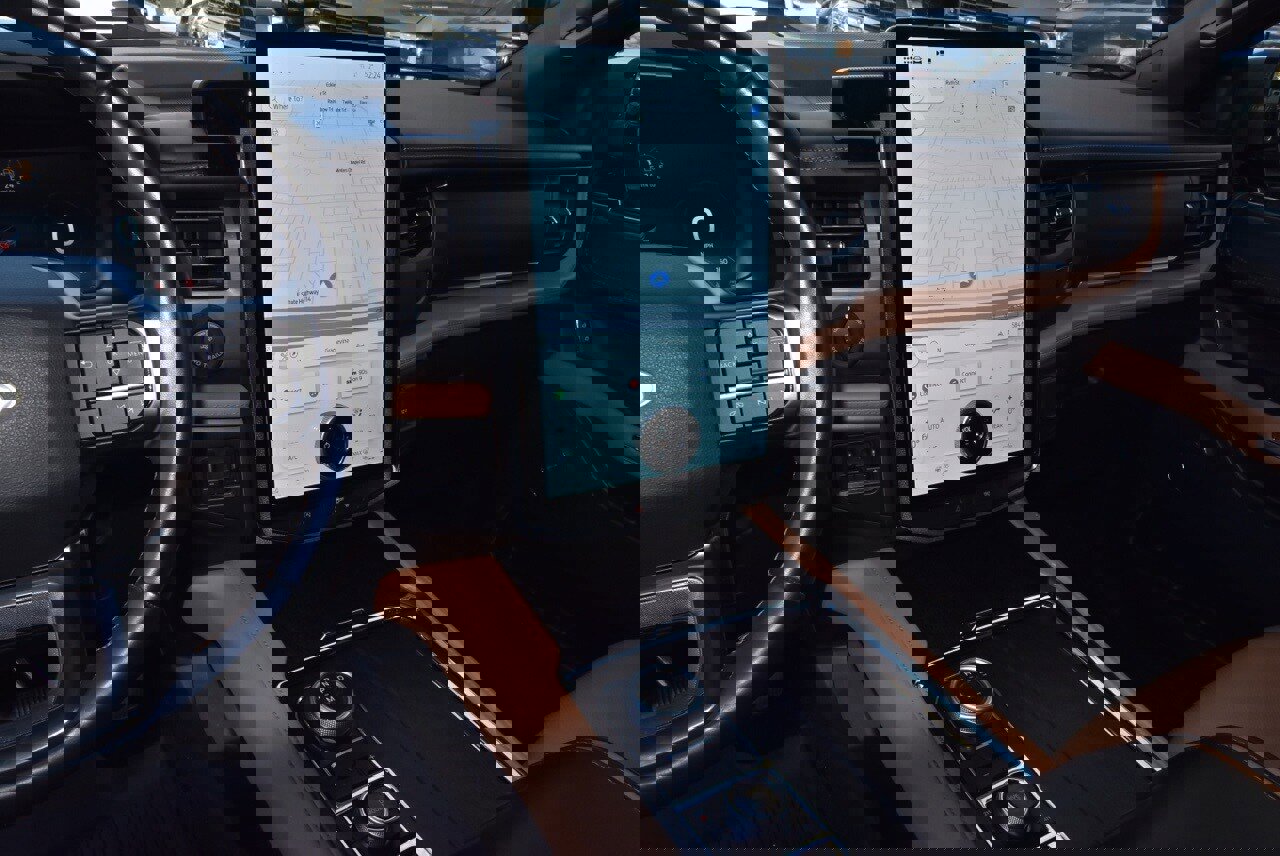 Certified 2022 Ford Expedition Platinum image 27