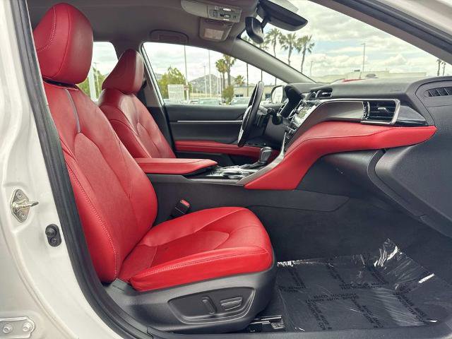 Used 2019 Toyota Camry XSE w/ Navigation Package FWD image 29
