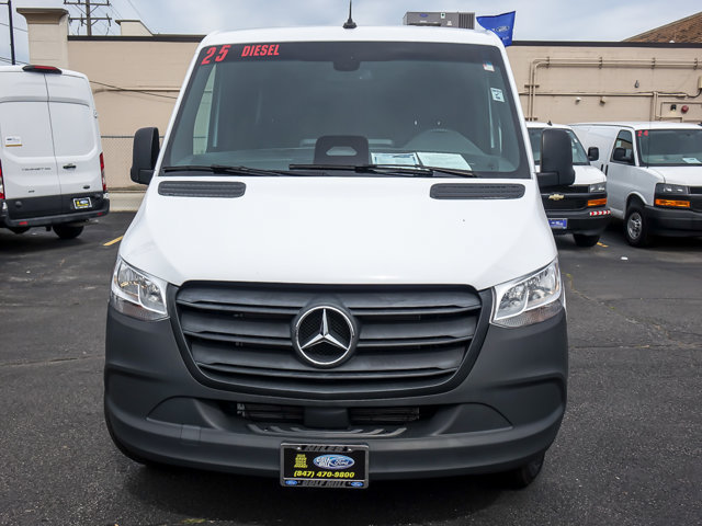 Used 2025 Mercedes-Benz Sprinter 2500 image 5